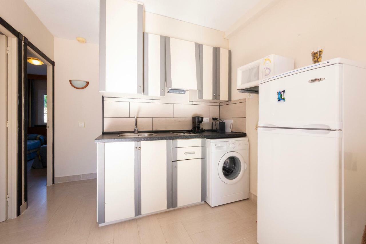 Apartamento En Cala'N Bosch - Cap D'Artrutx Apartment ภายนอก รูปภาพ
